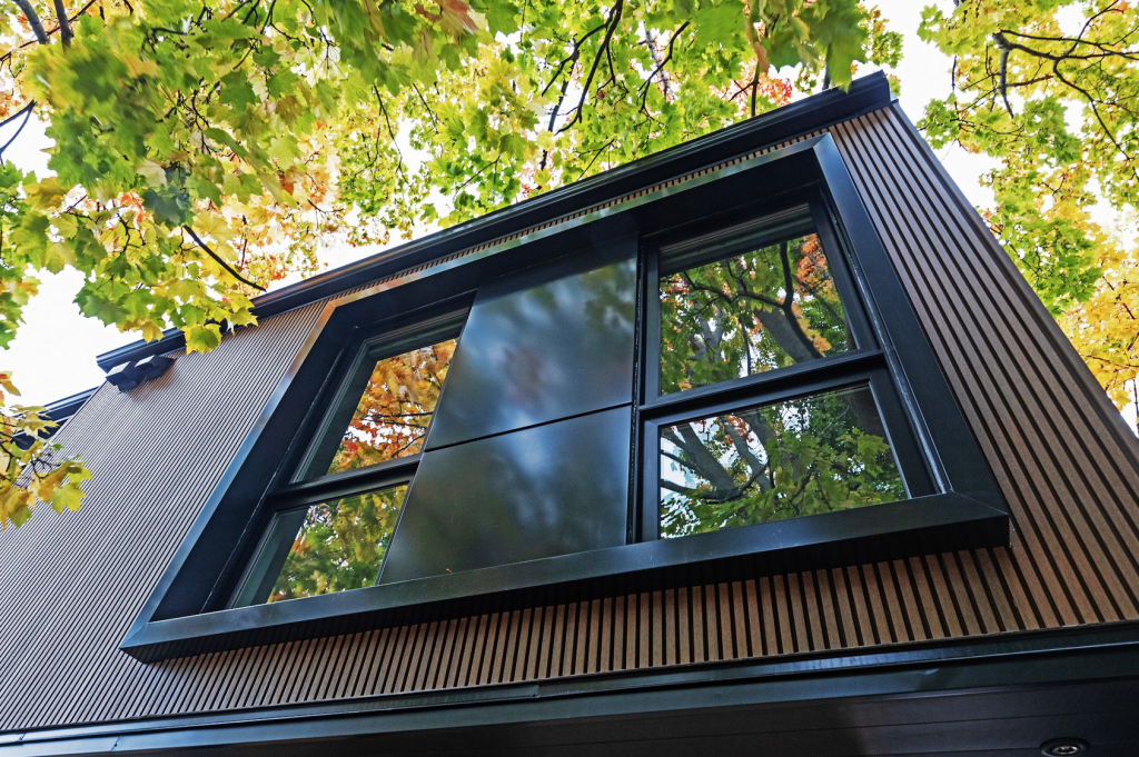 Fixed Casement Combo Windows In A Toronto Laneway House Fieldstone