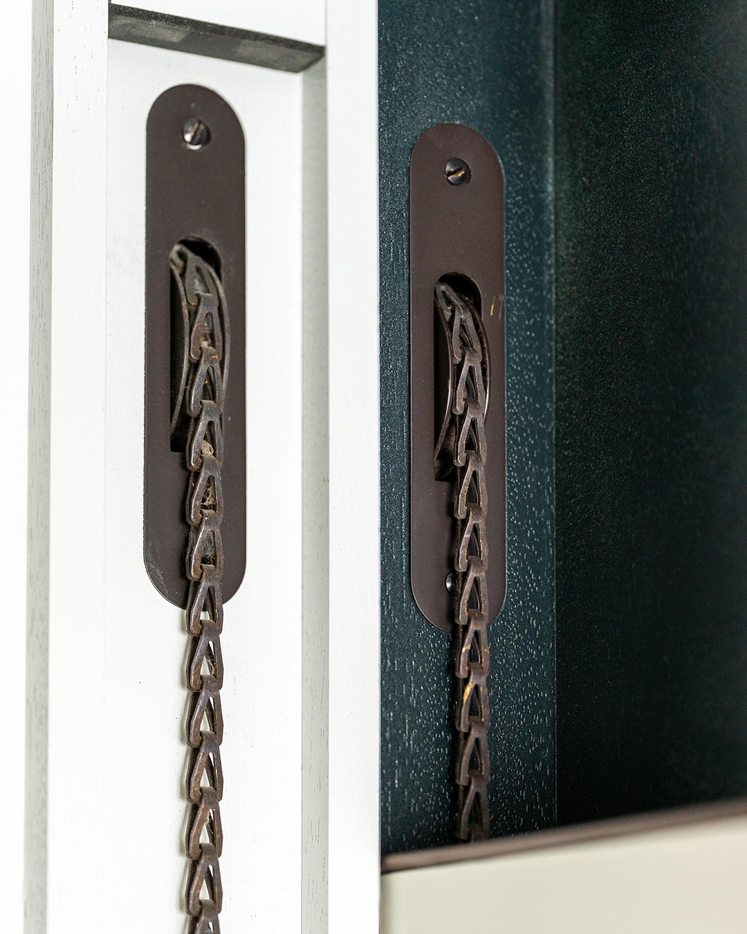 double-hung-windows-weight and chain