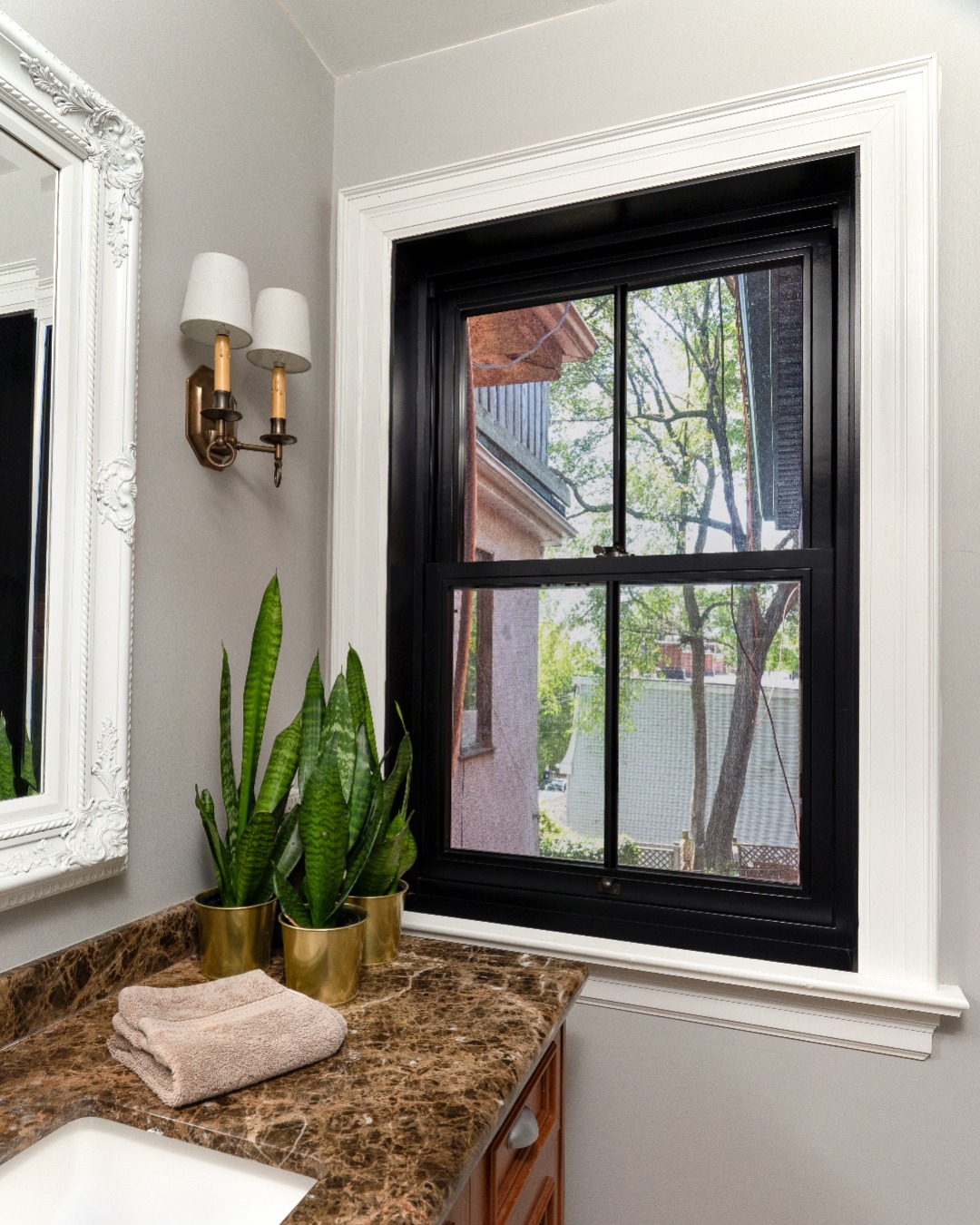 Wood Clad Single-Hung Window - Toronto | Fieldstone Windows & Doors