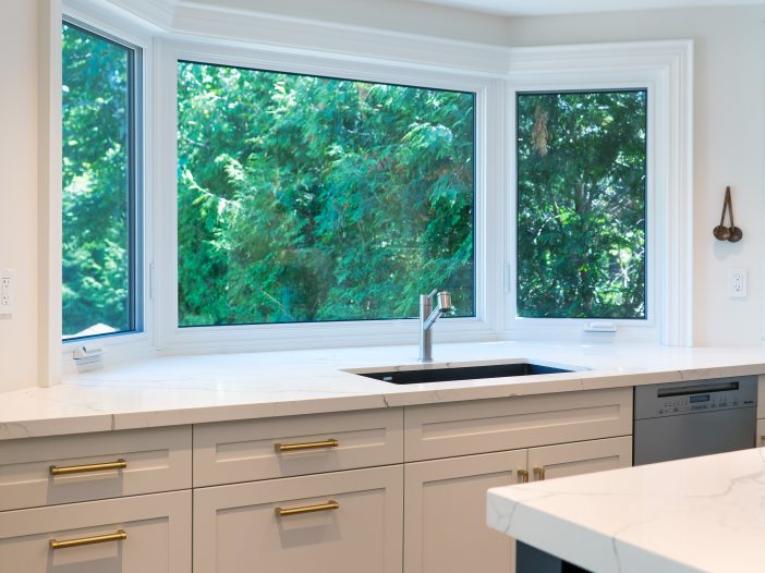 kitchen bay windows