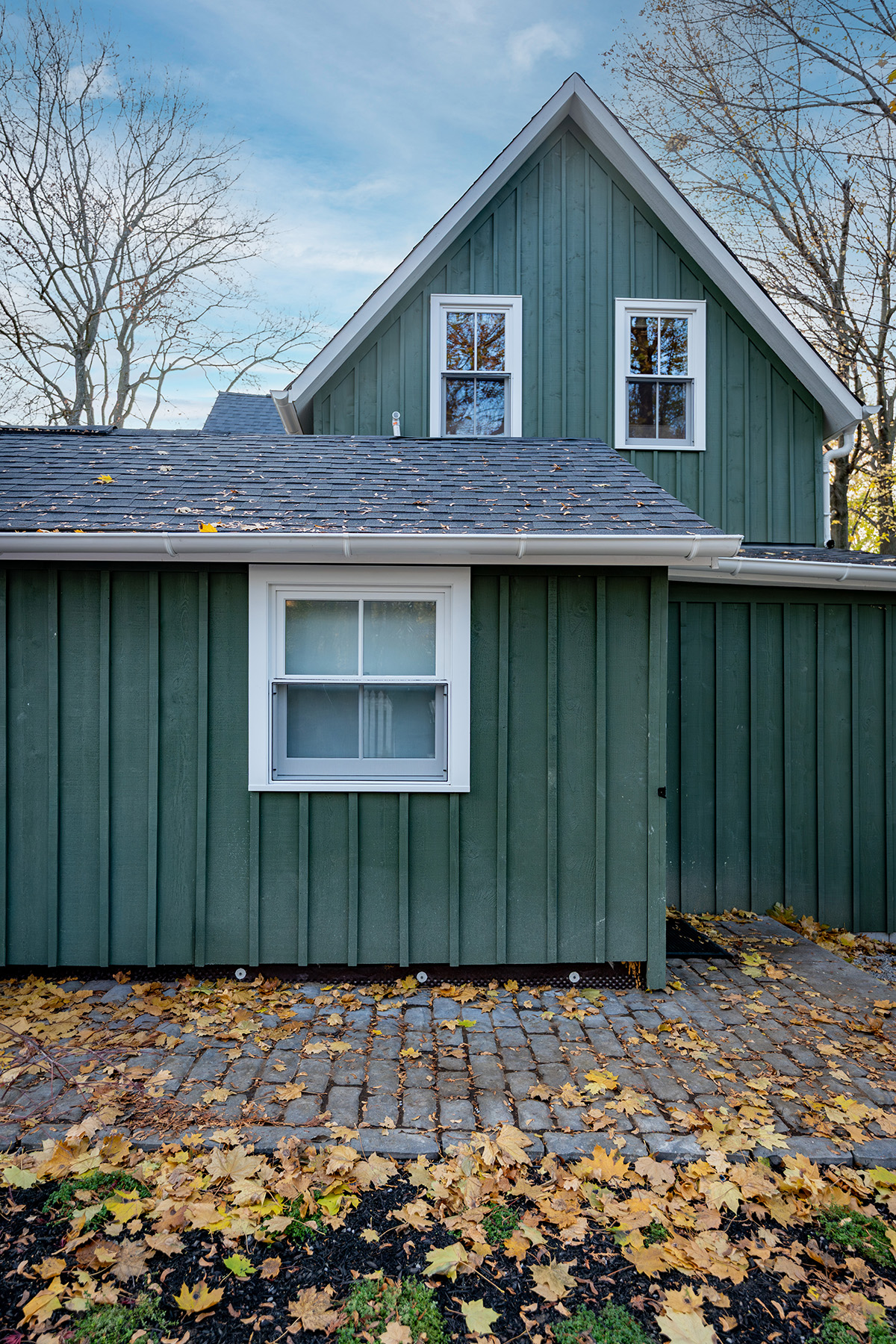 single hung hardwood windows - backyard