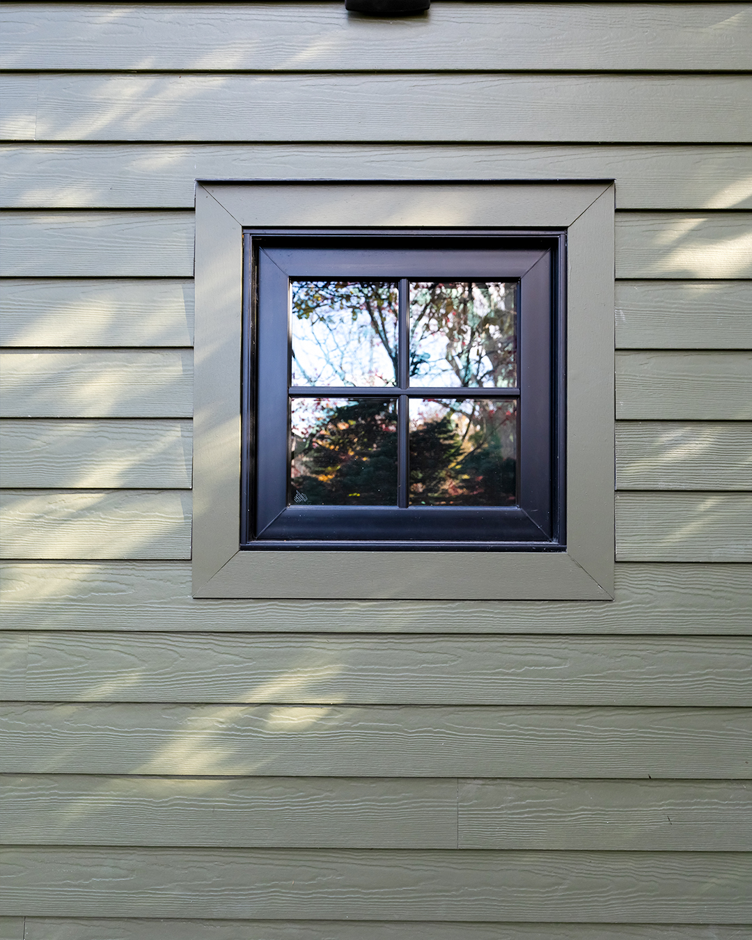 modern garden suite windows side view